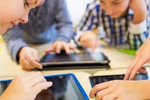اولتیماتوم استرالیا به پلت فرم ها برای صیانت از کودکان در اینترنت